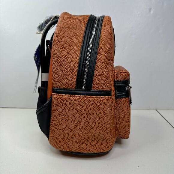 New Loungefly NBA Brooklyn Nets Mini Backpack Basketball NWT - Picture 6 of 8